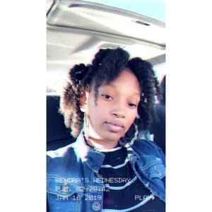 Meet your Posher, Kendra